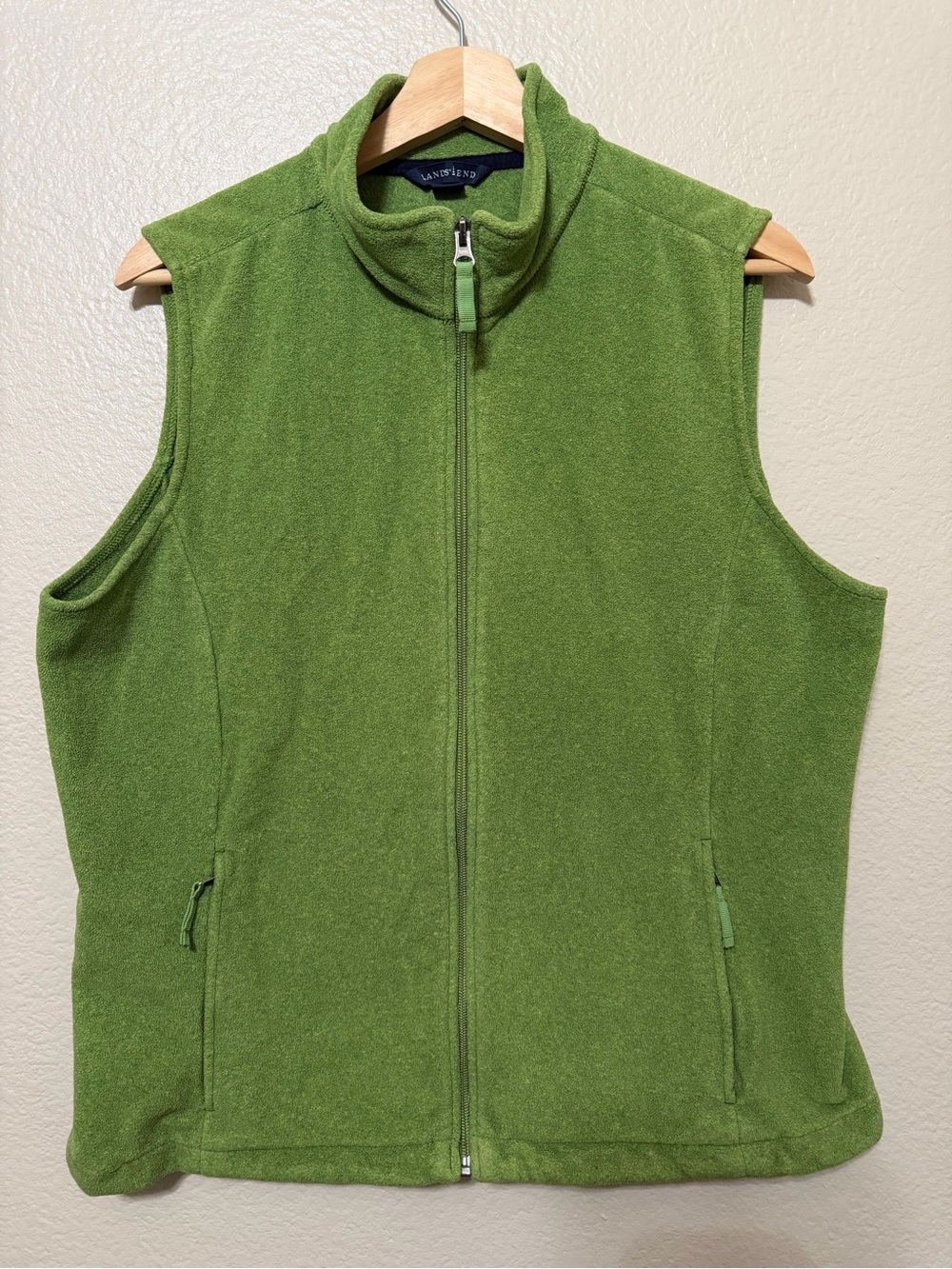 Lands' End Women's Green Full Zip Fleece Vest Stand Up Collar L Outdoor Hiking